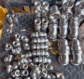 Stainless Steel Threaded Fittings